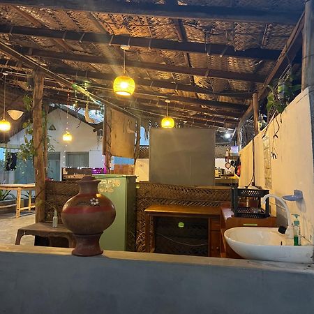 Cactus Arugambay Hostel Vịnh Arugam Ngoại thất bức ảnh