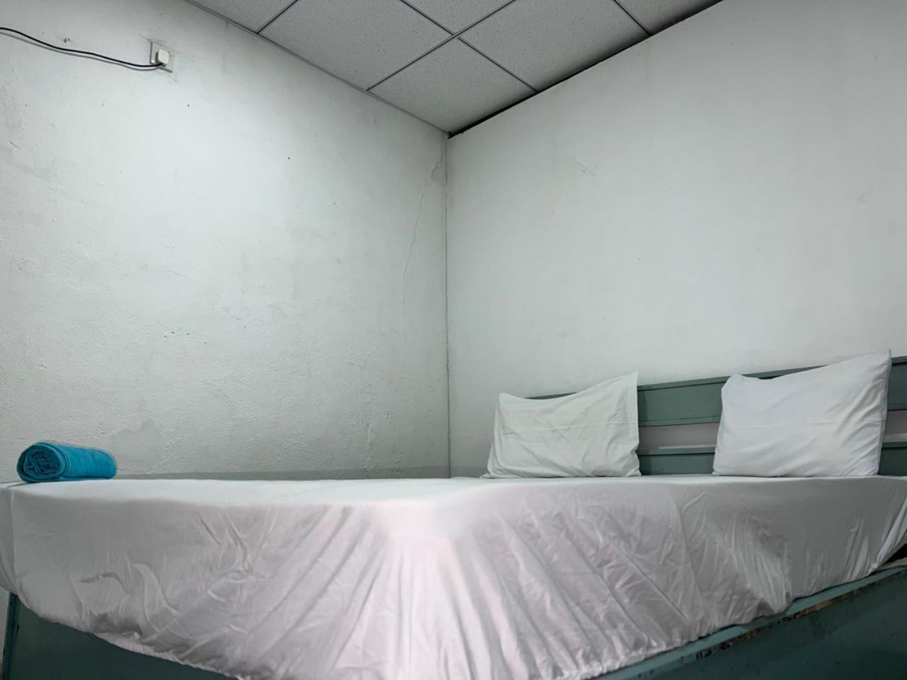 Cactus Arugambay Hostel Vịnh Arugam Ngoại thất bức ảnh