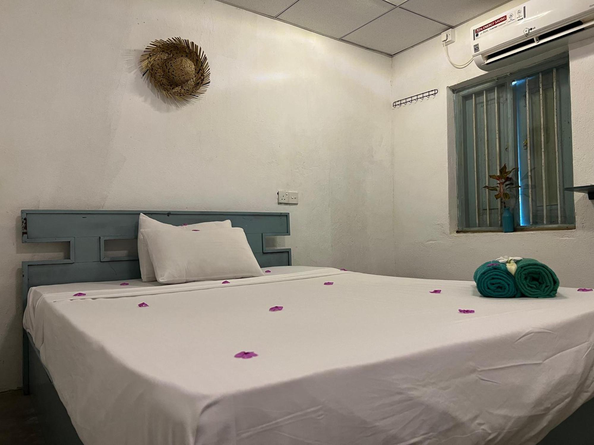 Cactus Arugambay Hostel Vịnh Arugam Ngoại thất bức ảnh