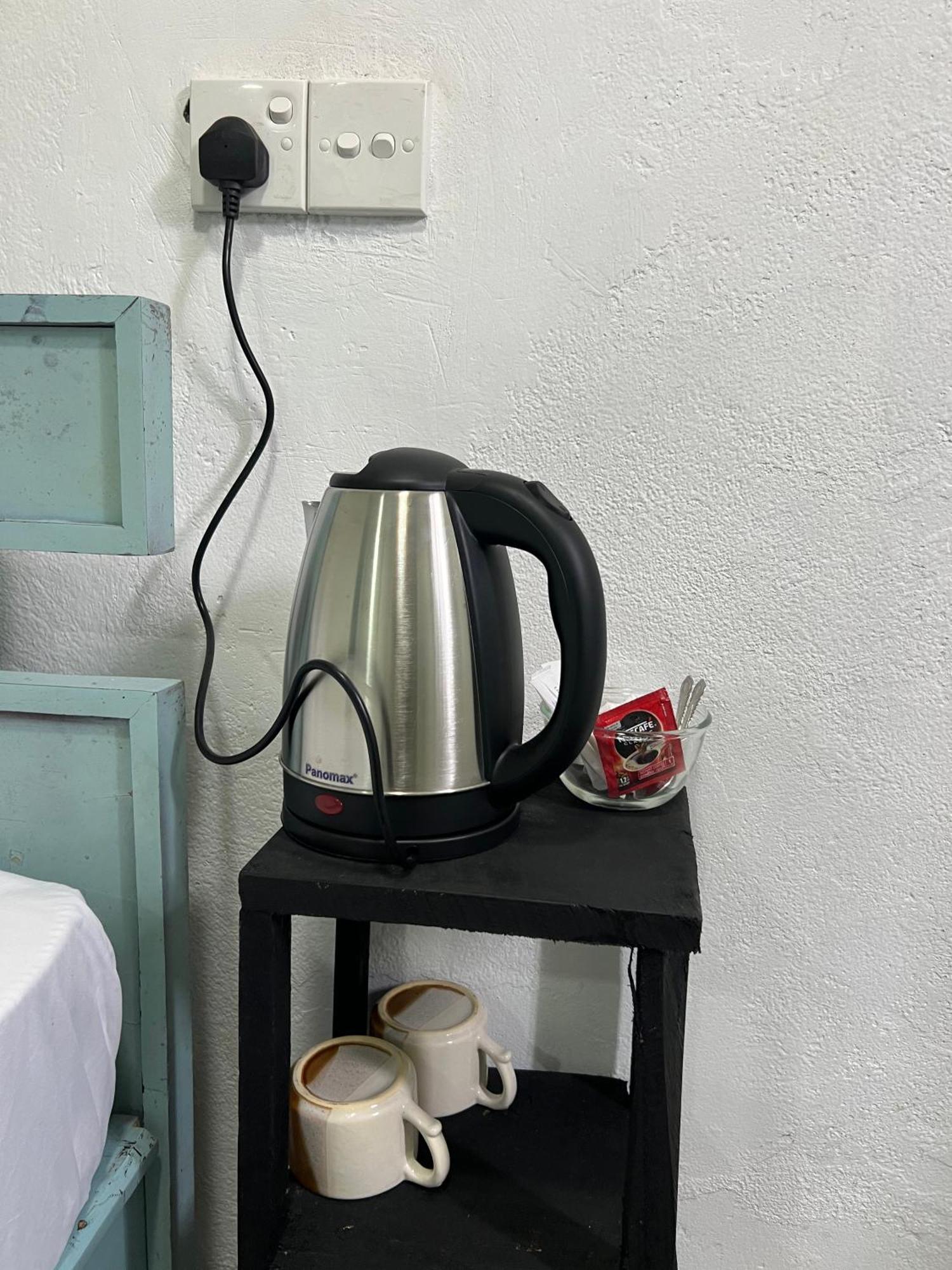 Cactus Arugambay Hostel Vịnh Arugam Ngoại thất bức ảnh